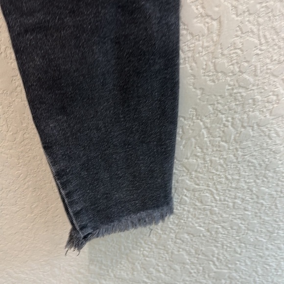 Free People size 27 raw hem ankle crop jeans - Picture 8 of 12